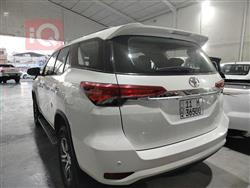 تۆیۆتا فرۆنتلاندەر